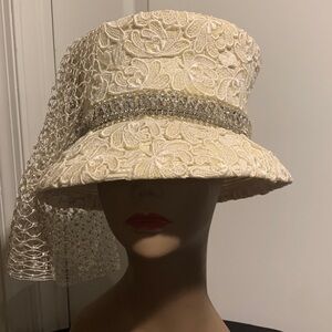 Elegant Lace Hat with Veil
Shellie